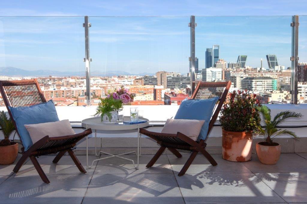 Wishome - Atico Con Espectacular Terraza En Bernabeu Madrid Exteriör bild